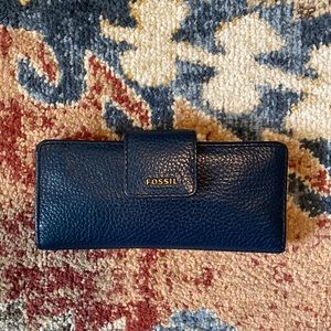 Navy Fossil Wallet